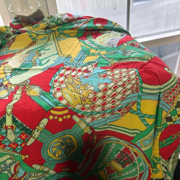 Vintage cotton or cotton like fabric  with equestrian and heraldic motifs. - Picture 5 of 9